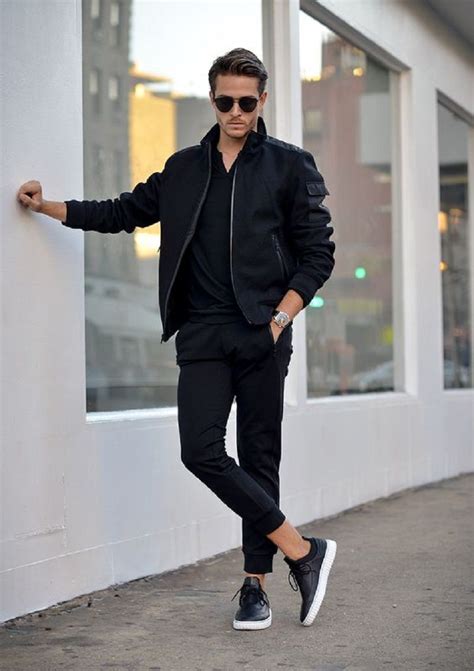 all black sneakers men's outfit.